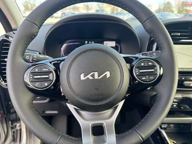 New 2025 Kia Soul EX image 24
