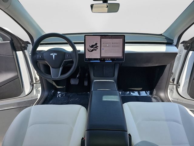 Used 2021 Tesla Model Y Long Range AWD/4WD image 9