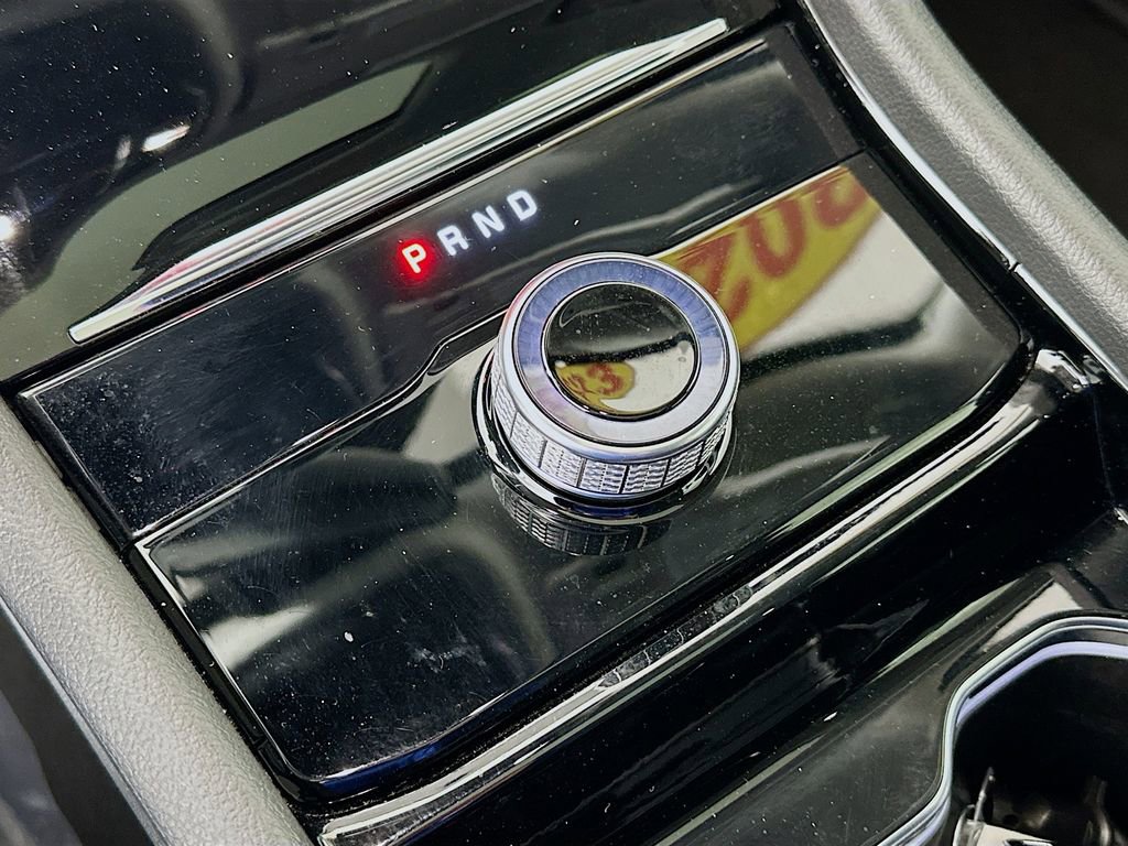 Used 2023 Jeep Grand Cherokee Laredo w/ Luxury Tech Group I image 26