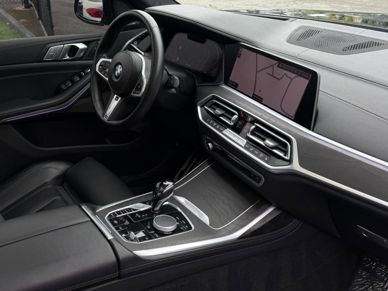 Used 2020 BMW X7 xDrive40i w/ M Sport Package image 38