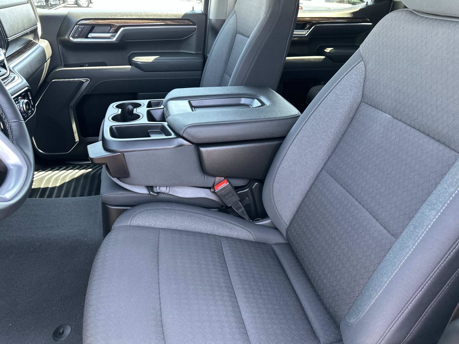 New 2026 GMC Sierra 1500 SLE w/ Preferred Package RWD image 22