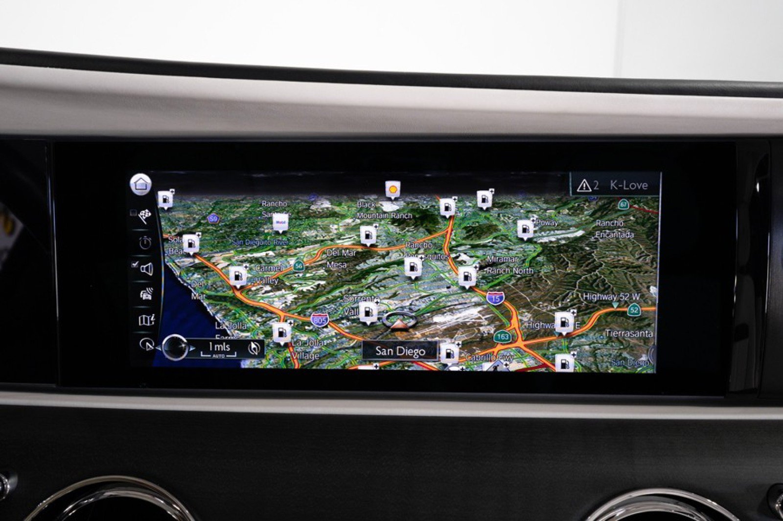 Used 2022 Rolls-Royce Ghost w/ Ghost Package AWD/4WD image 29