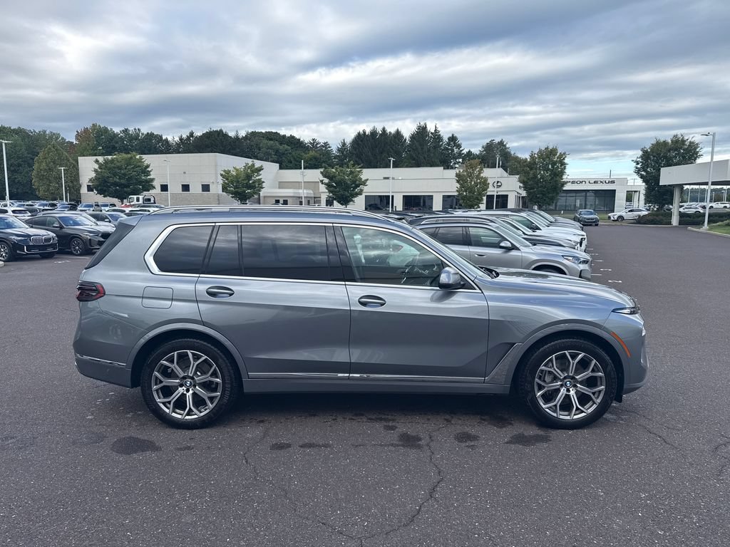Used 2026 BMW X7 xDrive40i AWD/4WD image 6
