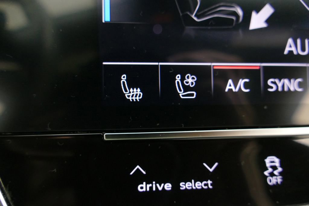 Used 2024 Audi A7 Prestige image 13