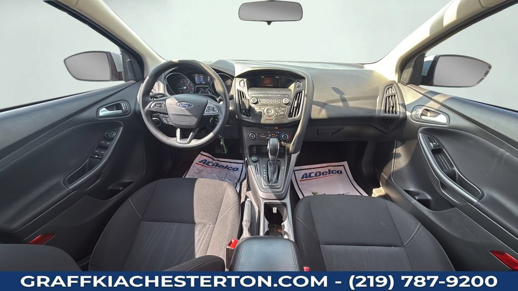 Used 2018 Ford Focus SE FWD image 29