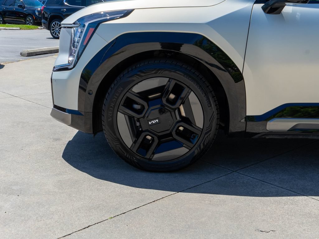 Certified 2024 Kia EV9 GT-Line AWD/4WD image 34