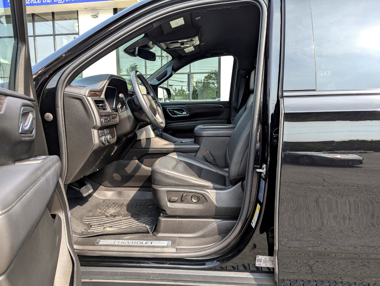 Used 2023 Chevrolet Tahoe Z71 image 13