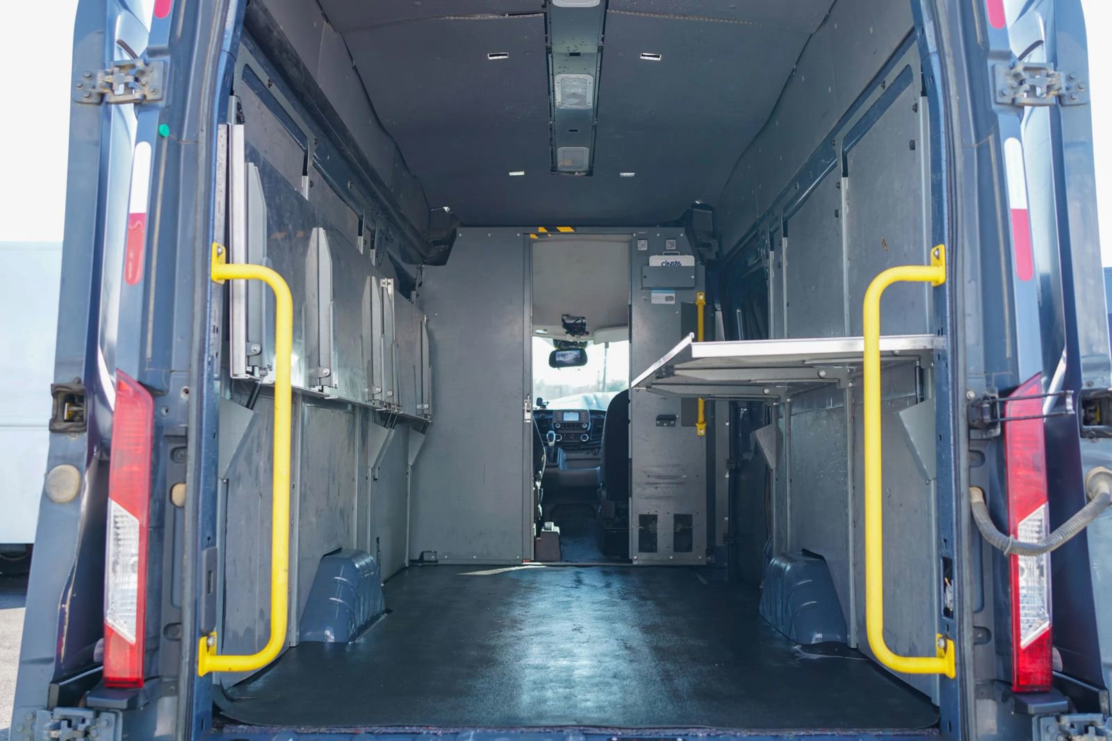 Used 2020 Ford Transit 250 148 High Roof Extended RWD image 19
