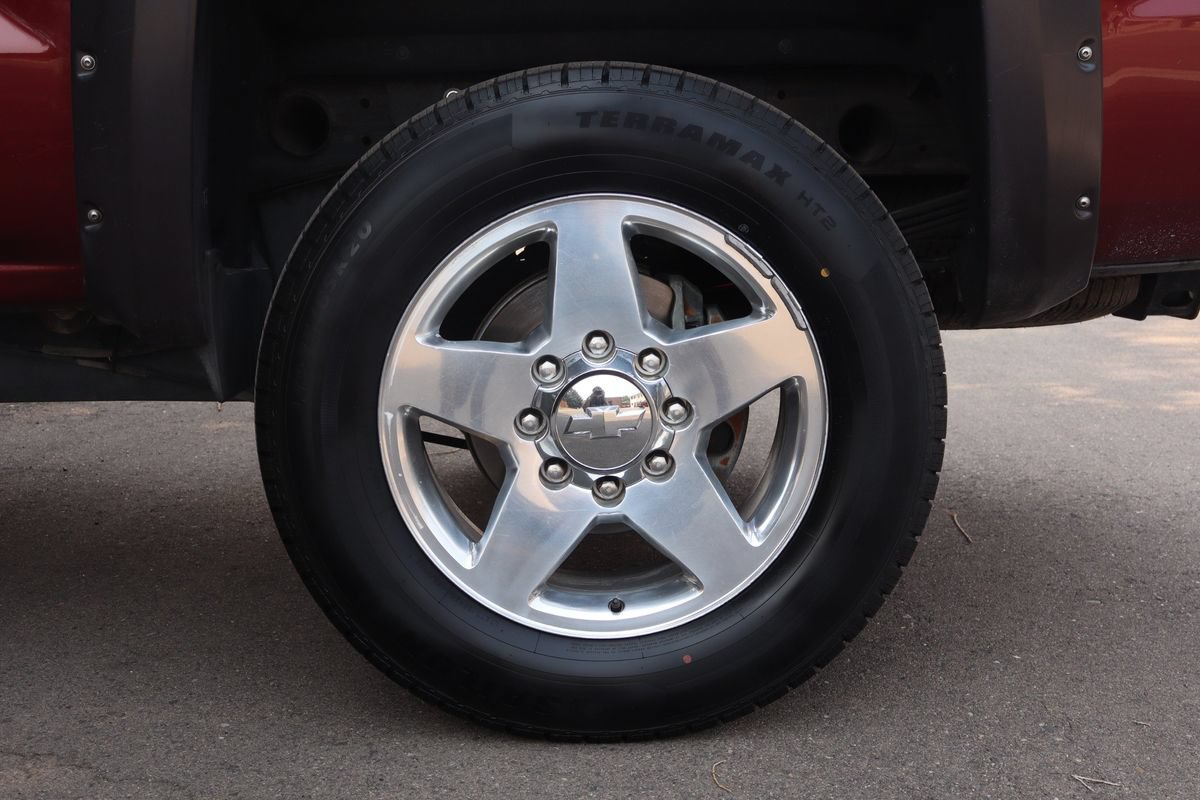 Used 2015 Chevrolet Silverado 2500 LTZ w/ Duramax Plus Package AWD/4WD image 41