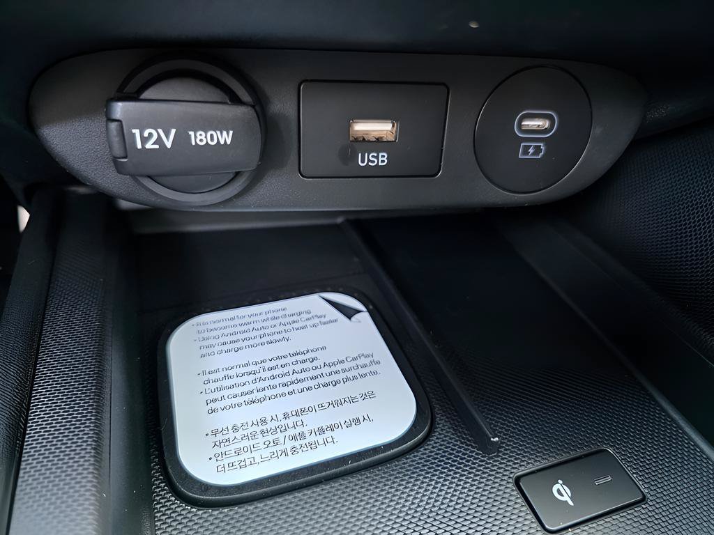 New 2026 Hyundai Elantra Sport FWD image 21