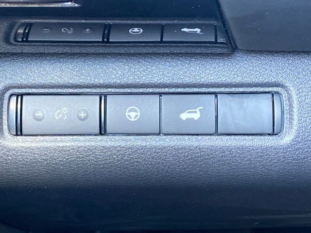 New 2026 Nissan Pathfinder SV image 14