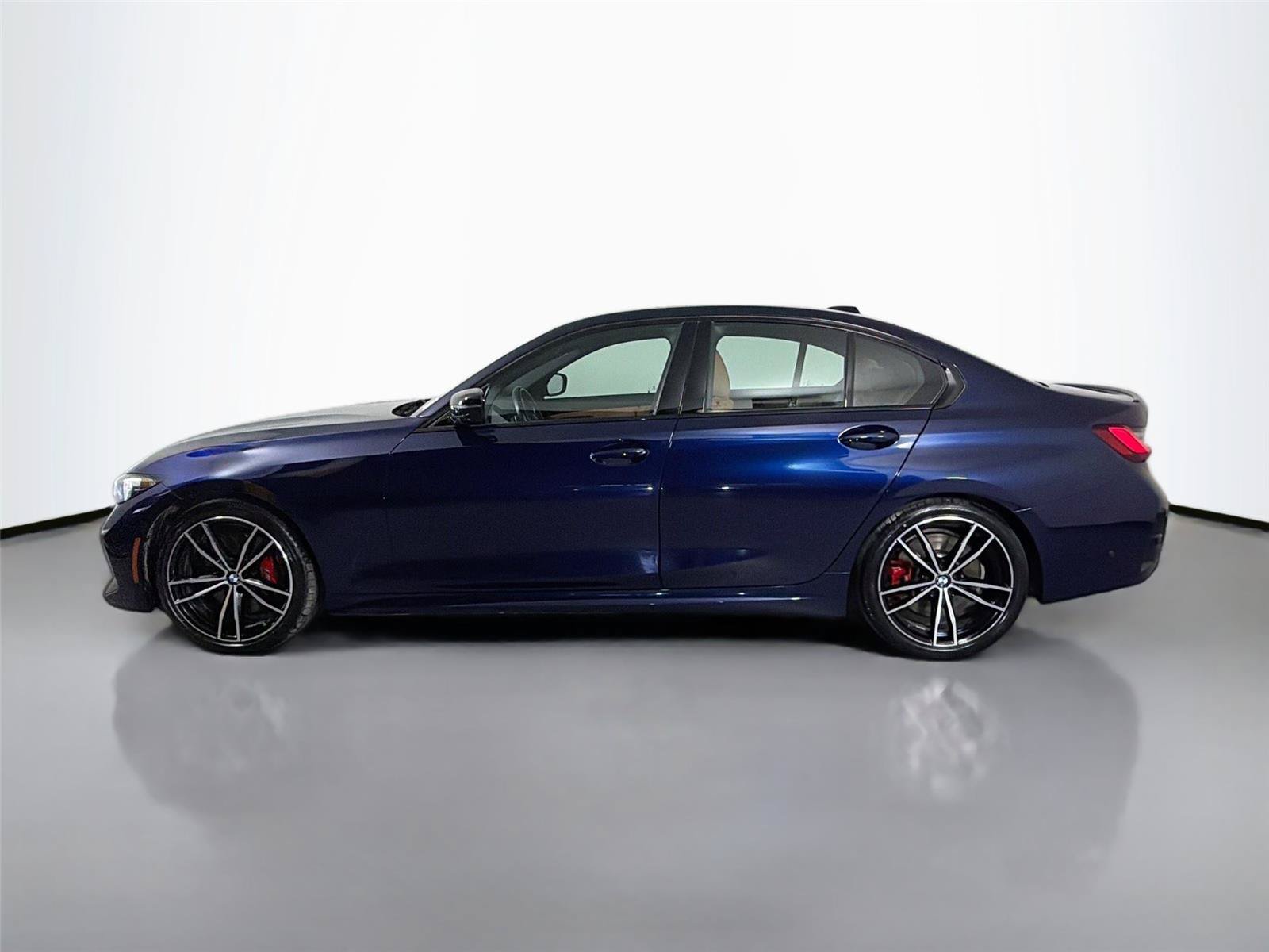Certified 2023 BMW 330i Sedan w/ M Sport Package RWD image 8