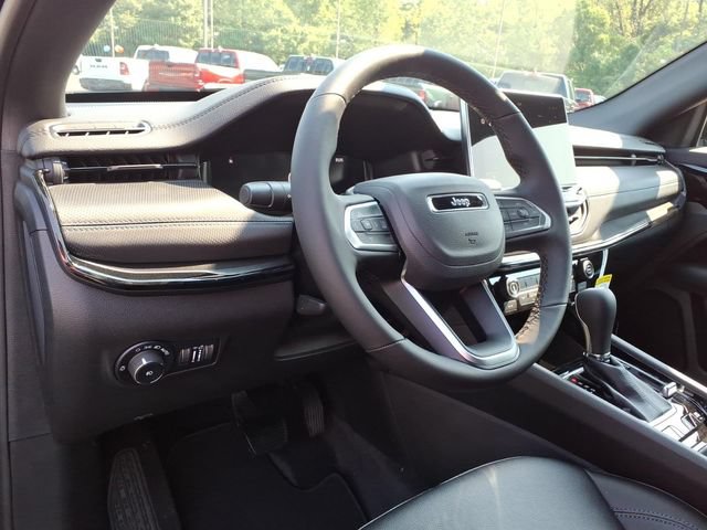 New 2026 Jeep Compass Limited AWD/4WD image 14