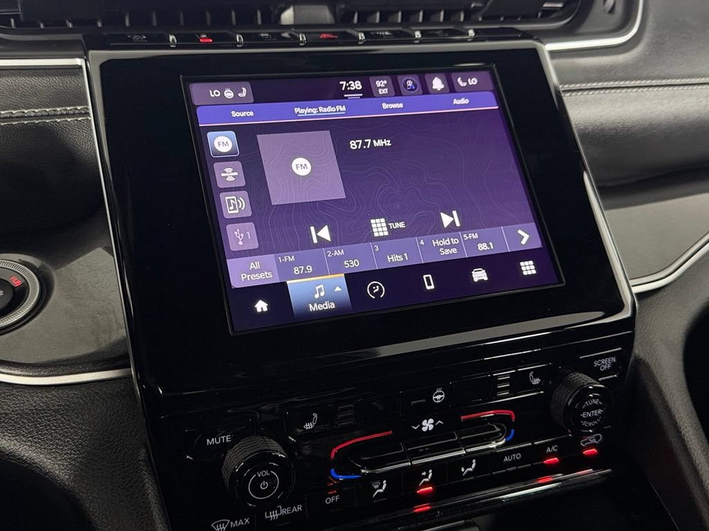 Certified 2022 Jeep Grand Cherokee L Laredo RWD image 18