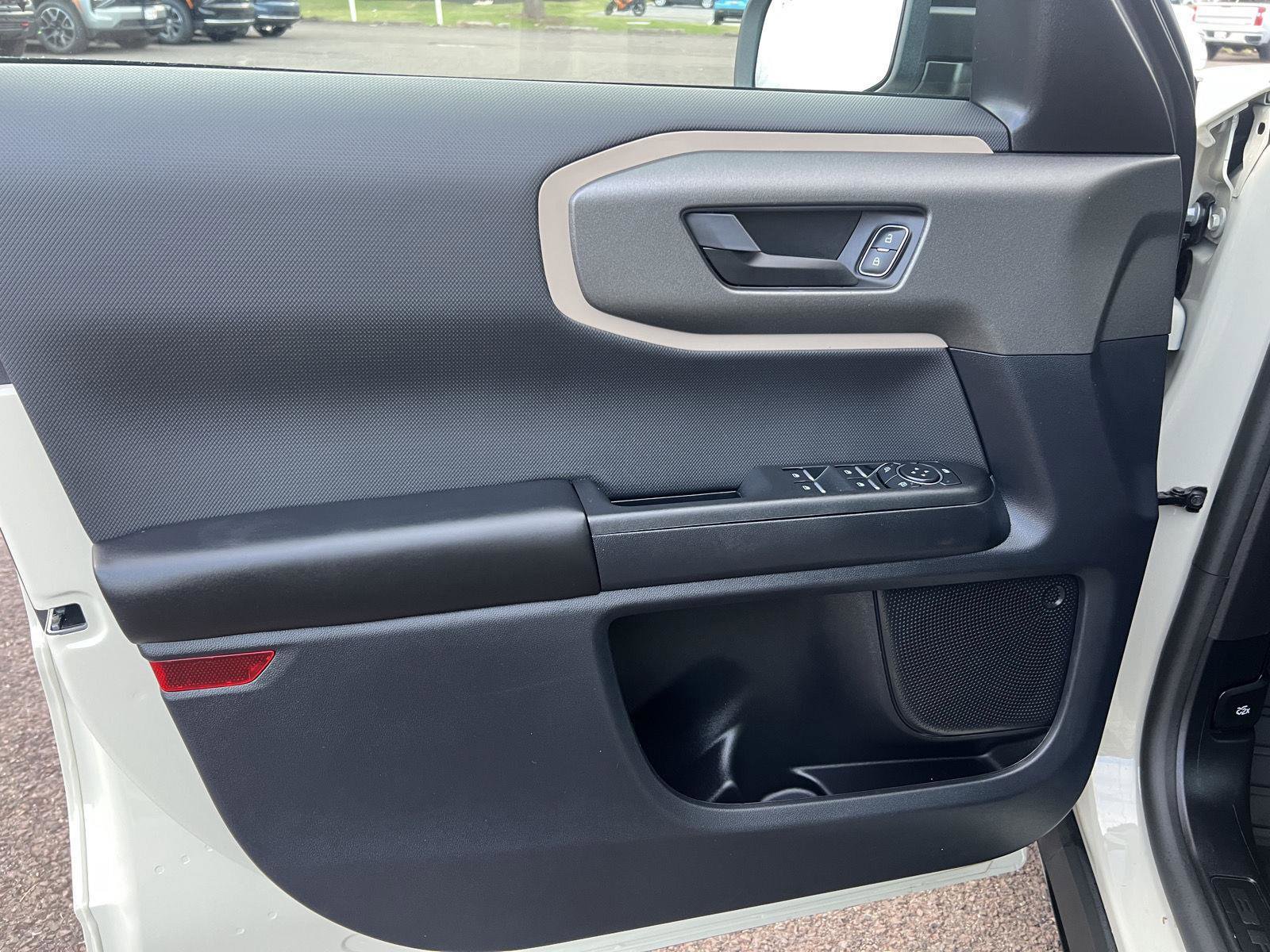 Used 2025 Ford Bronco Sport Big Bend image 11