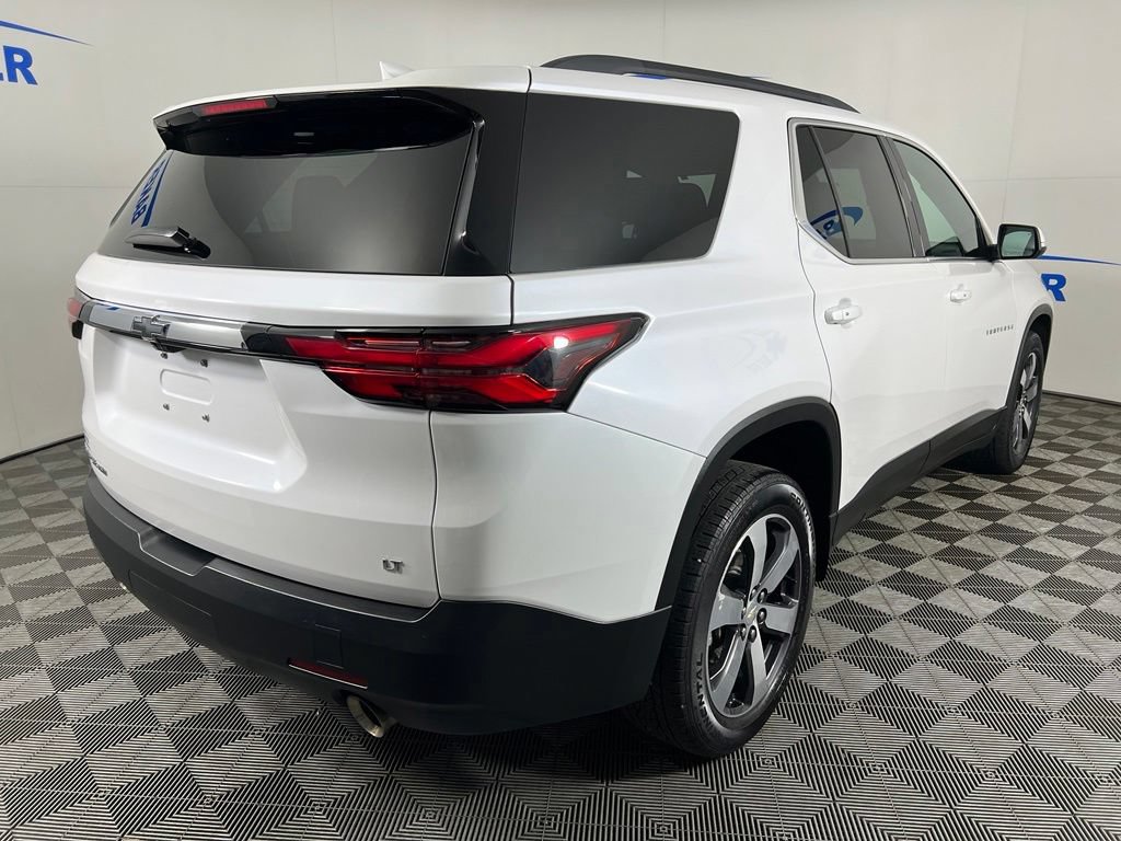 Certified 2023 Chevrolet Traverse LT w/ LT Premium Package AWD/4WD image 6