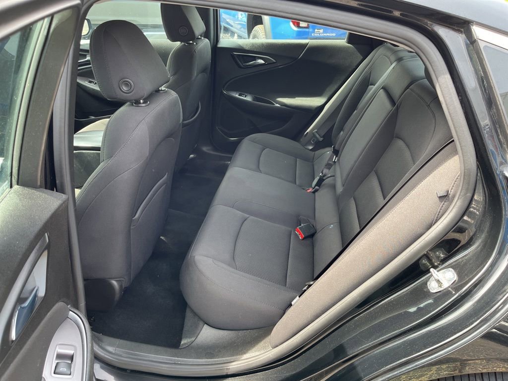 Used 2022 Chevrolet Malibu LT image 13