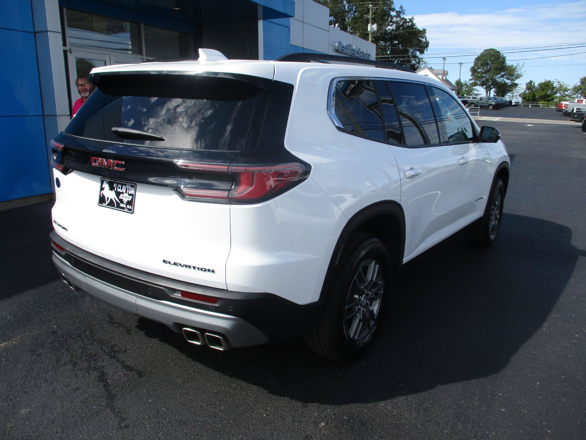 Used 2025 GMC Acadia Elevation FWD image 27