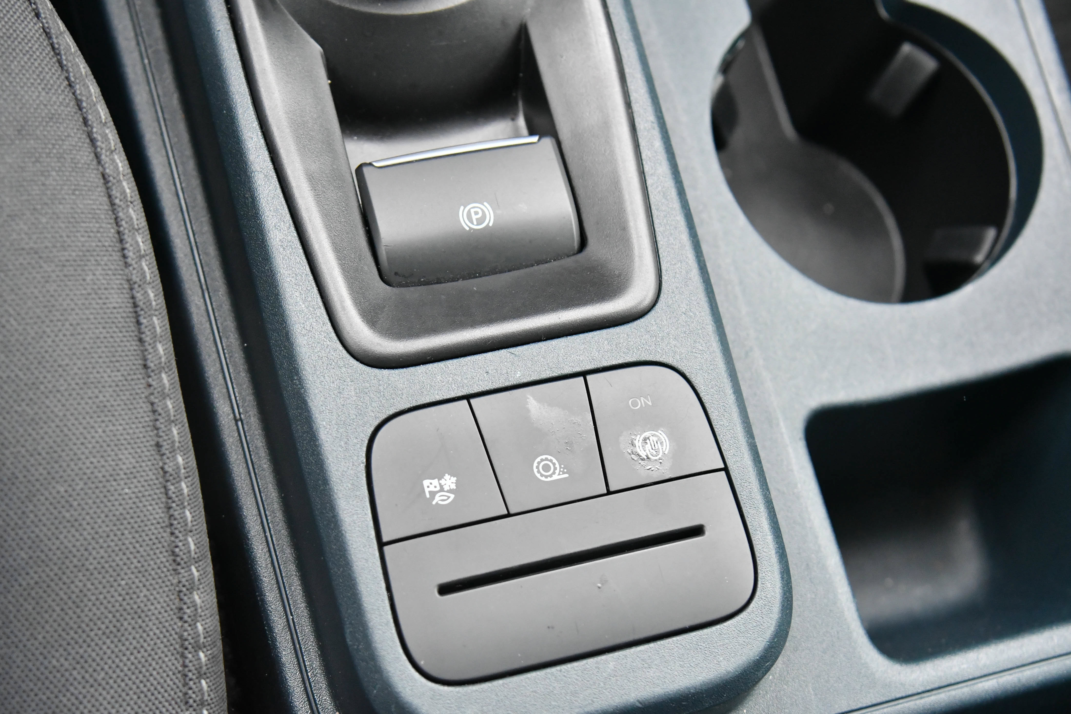 Used 2022 Ford Maverick XL FWD image 29