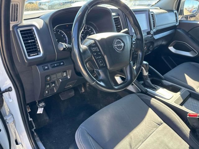 Used 2023 Nissan Frontier SV w/ SV Convenience Package image 23