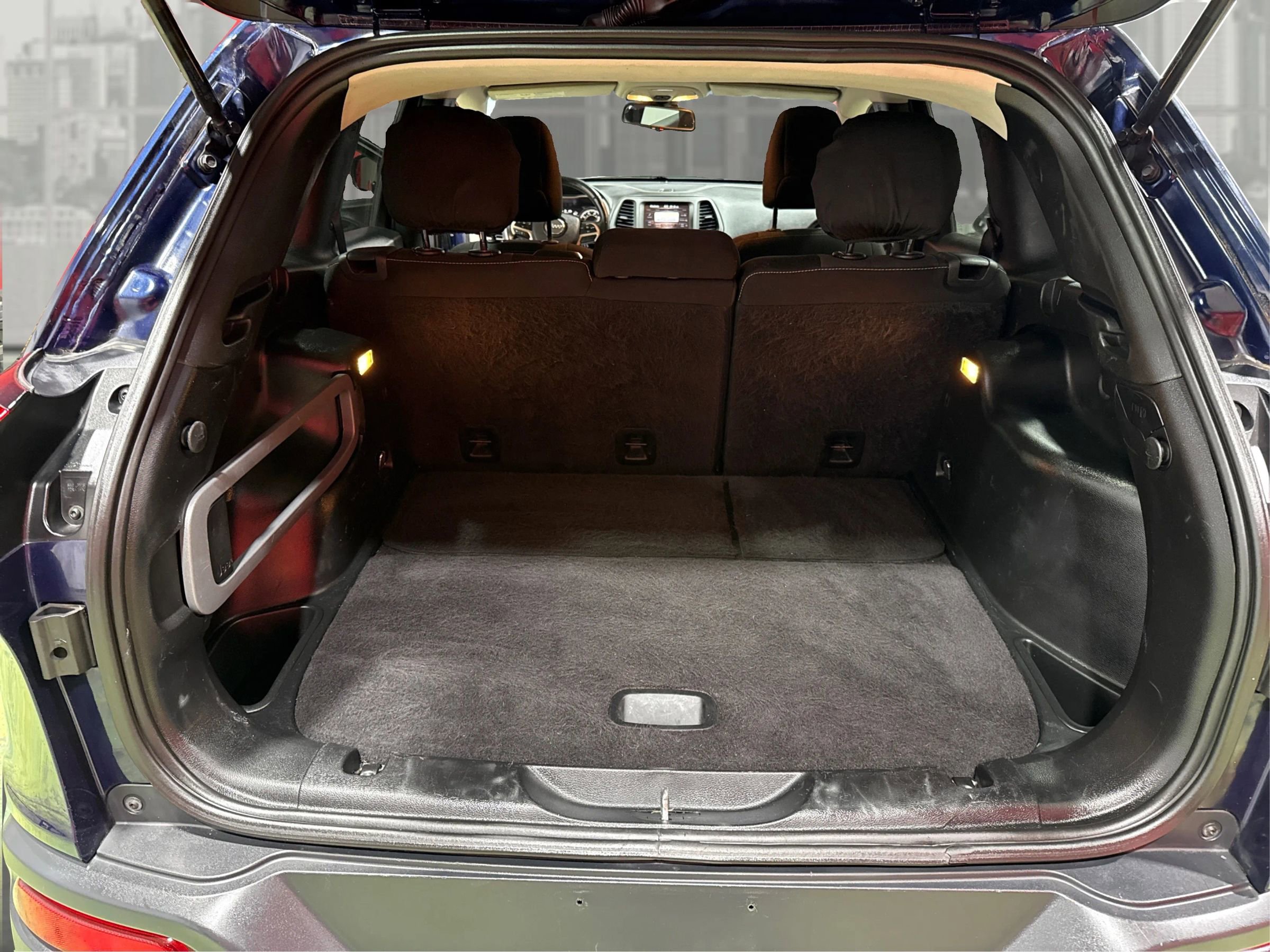 Used 2015 Jeep Cherokee Latitude image 13