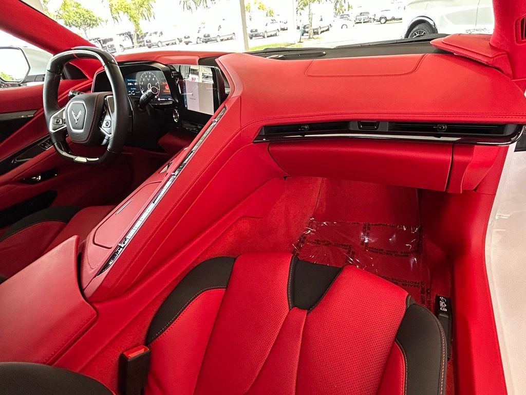 Used 2024 Chevrolet Corvette Z06 w/ Z07 Performance Package RWD image 25