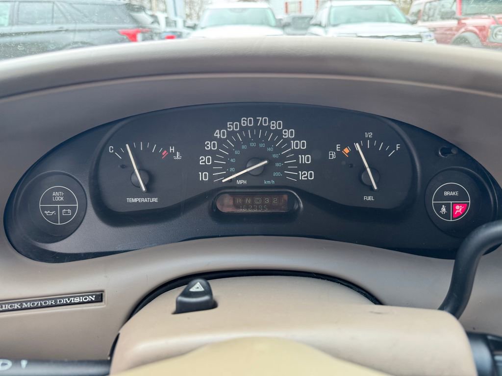 Used 1999 Buick Century Custom image 22