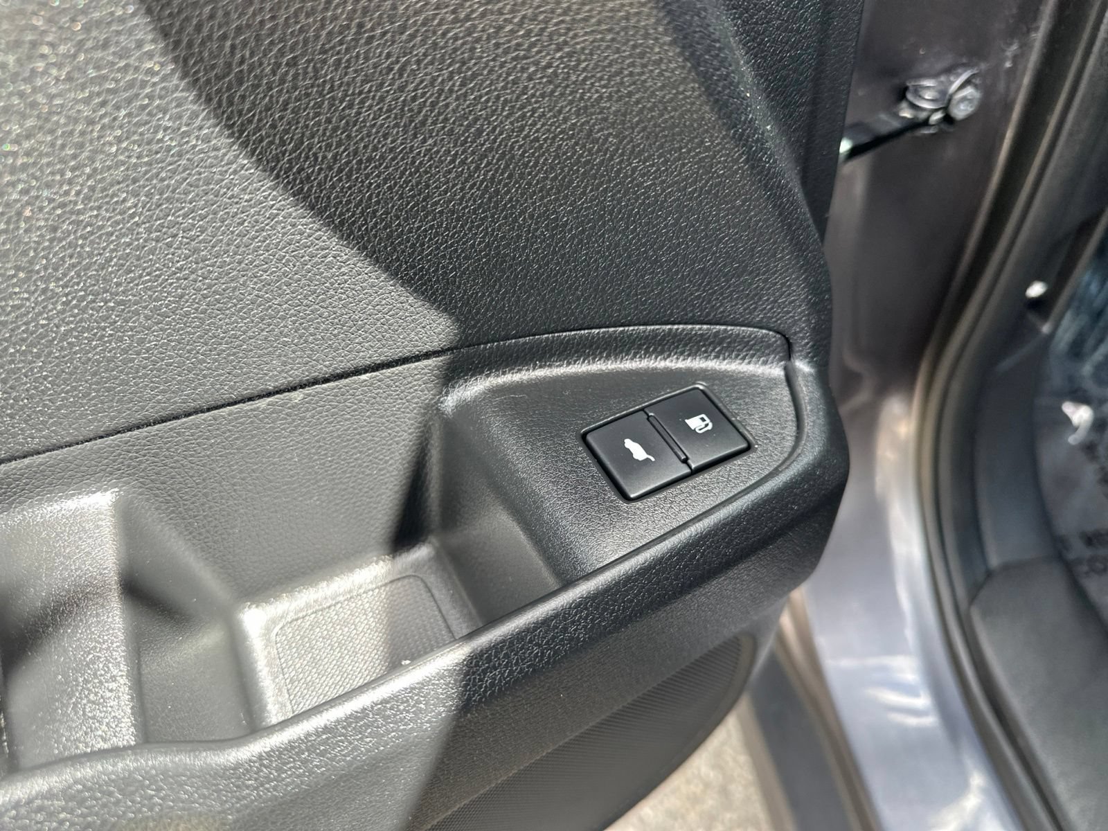 Used 2016 Honda Pilot Touring image 18