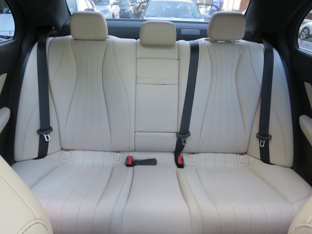 Used 2018 Mercedes-Benz E 300 4MATIC w/ Premium 1 Package image 21