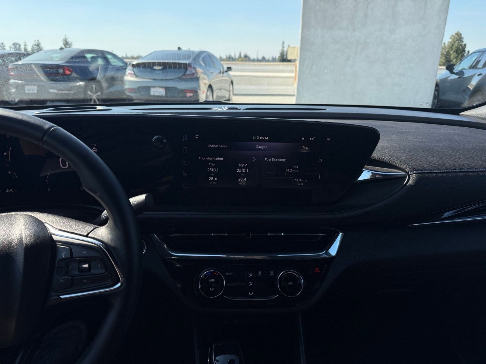 Used 2025 Buick Envista Sport Touring image 17