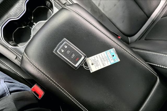 Used 2024 Jeep Grand Cherokee Limited w/ Luxury Tech Group II image 37