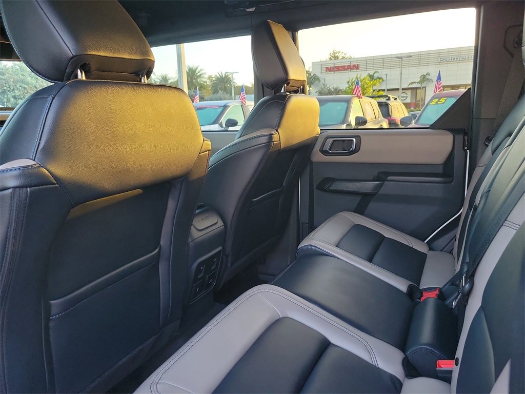 Used 2024 Ford Bronco Wildtrak image 10