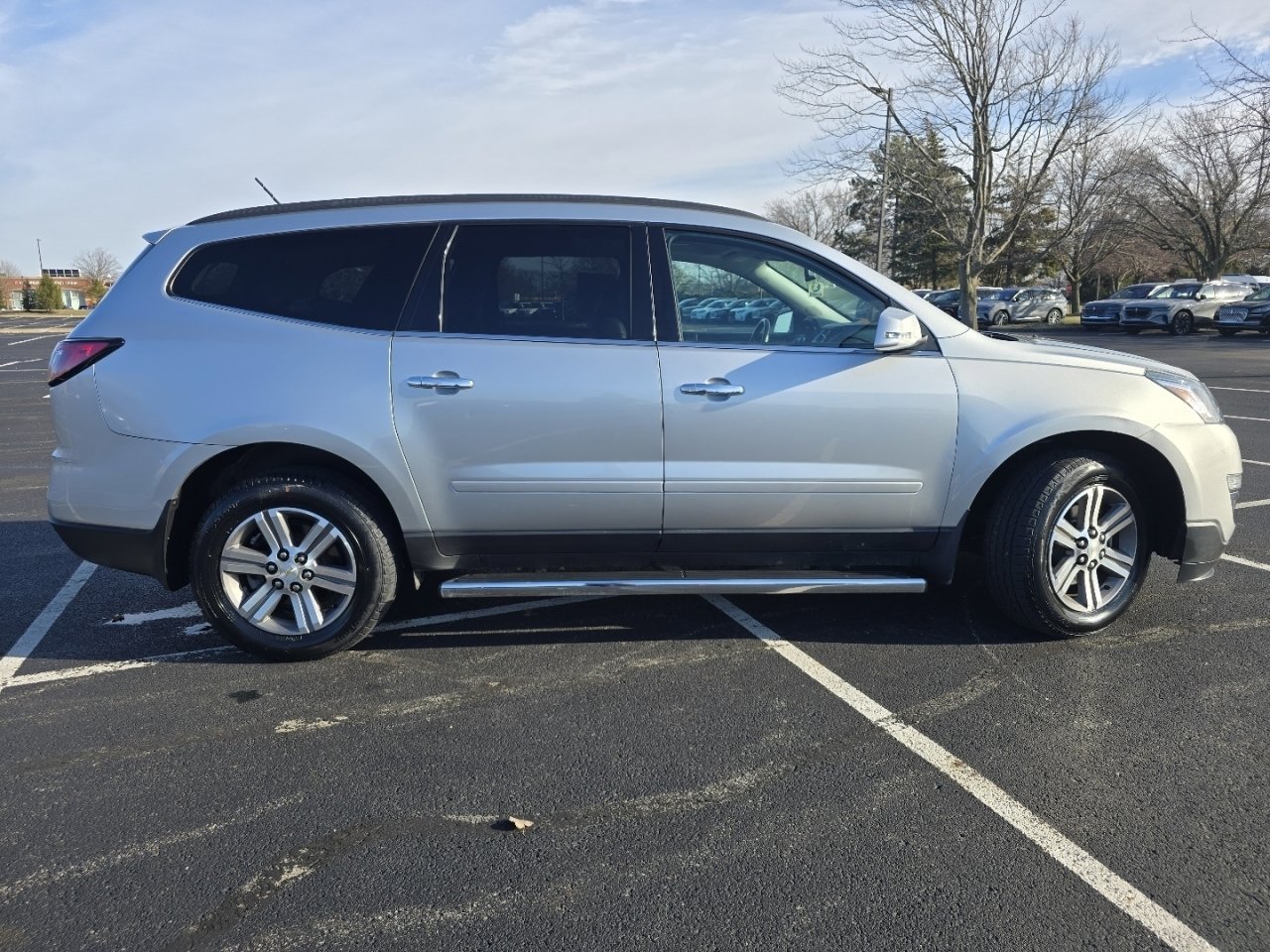 Used 2015 Chevrolet Traverse LT image 19