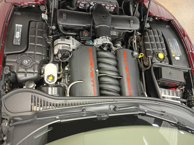 Used 2003 Chevrolet Corvette 50th Anniversary Edition w/ Preferred Equipment Group1 image 29