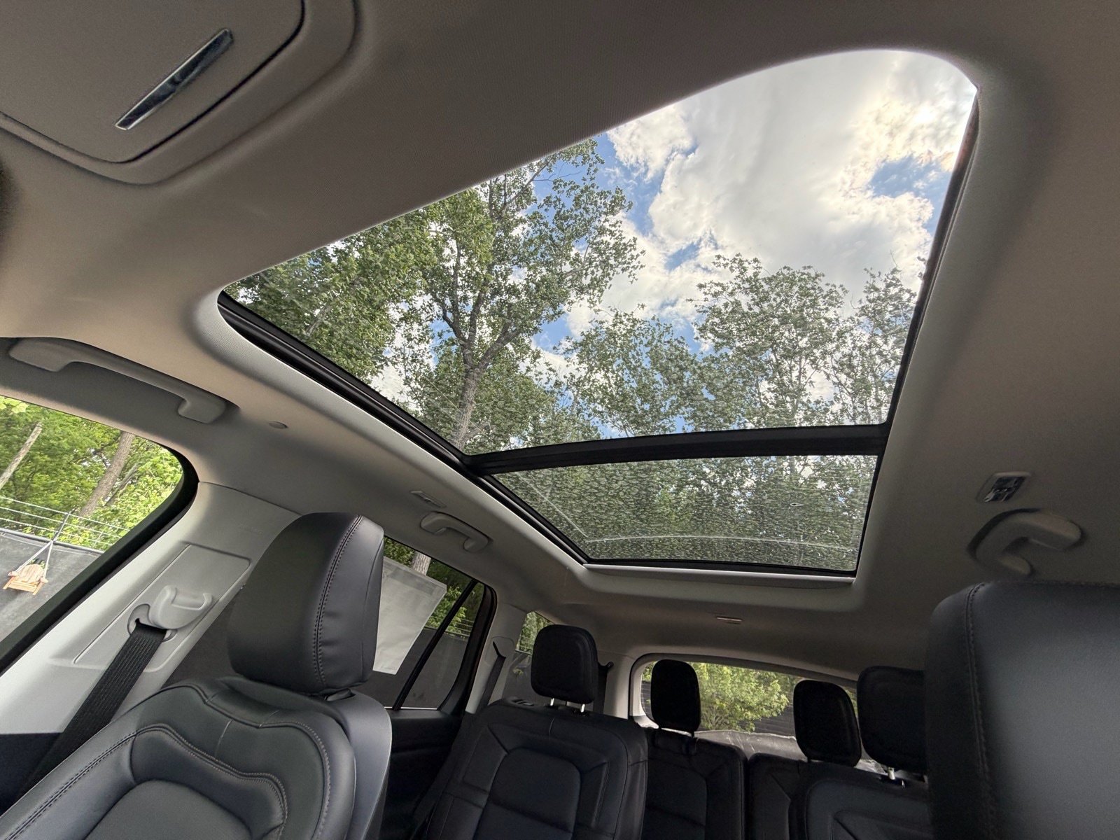 New 2026 Lincoln Aviator Reserve AWD/4WD image 37