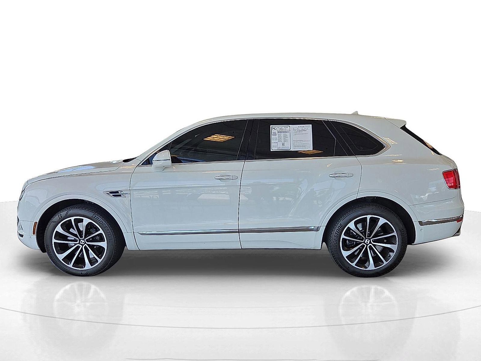 Used 2018 Bentley Bentayga image 3