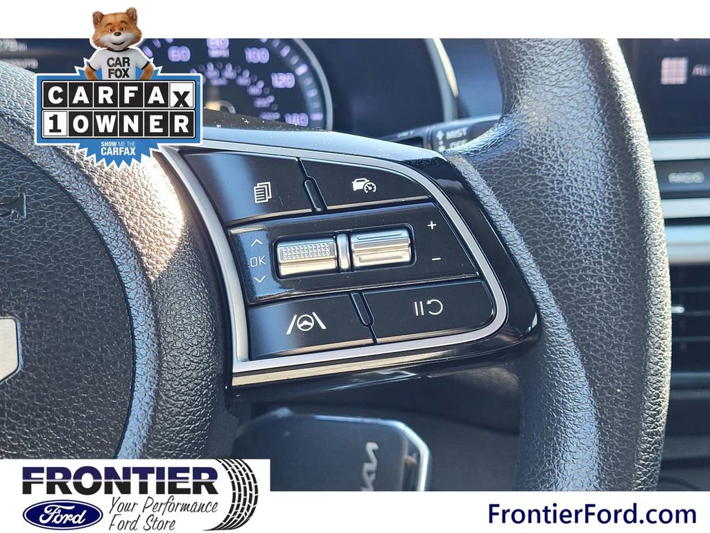 Used 2023 Kia Forte LXS image 17