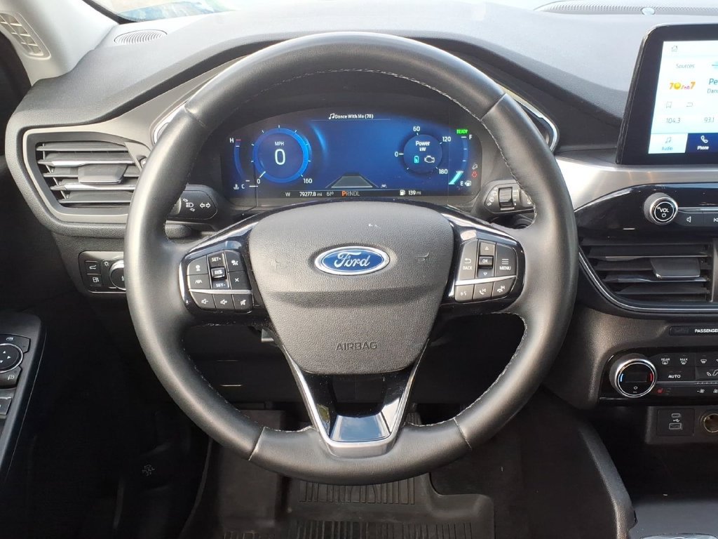 Certified 2021 Ford Escape Titanium AWD/4WD image 12