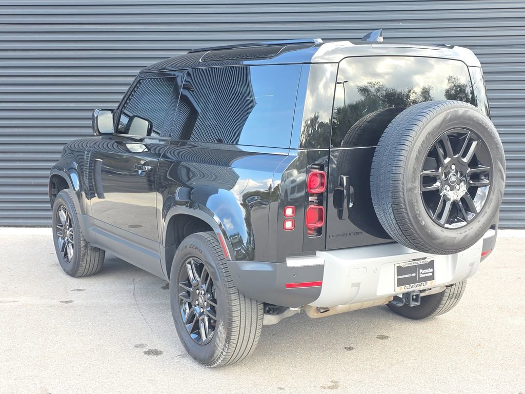 Used 2024 Land Rover Defender 90 S image 3