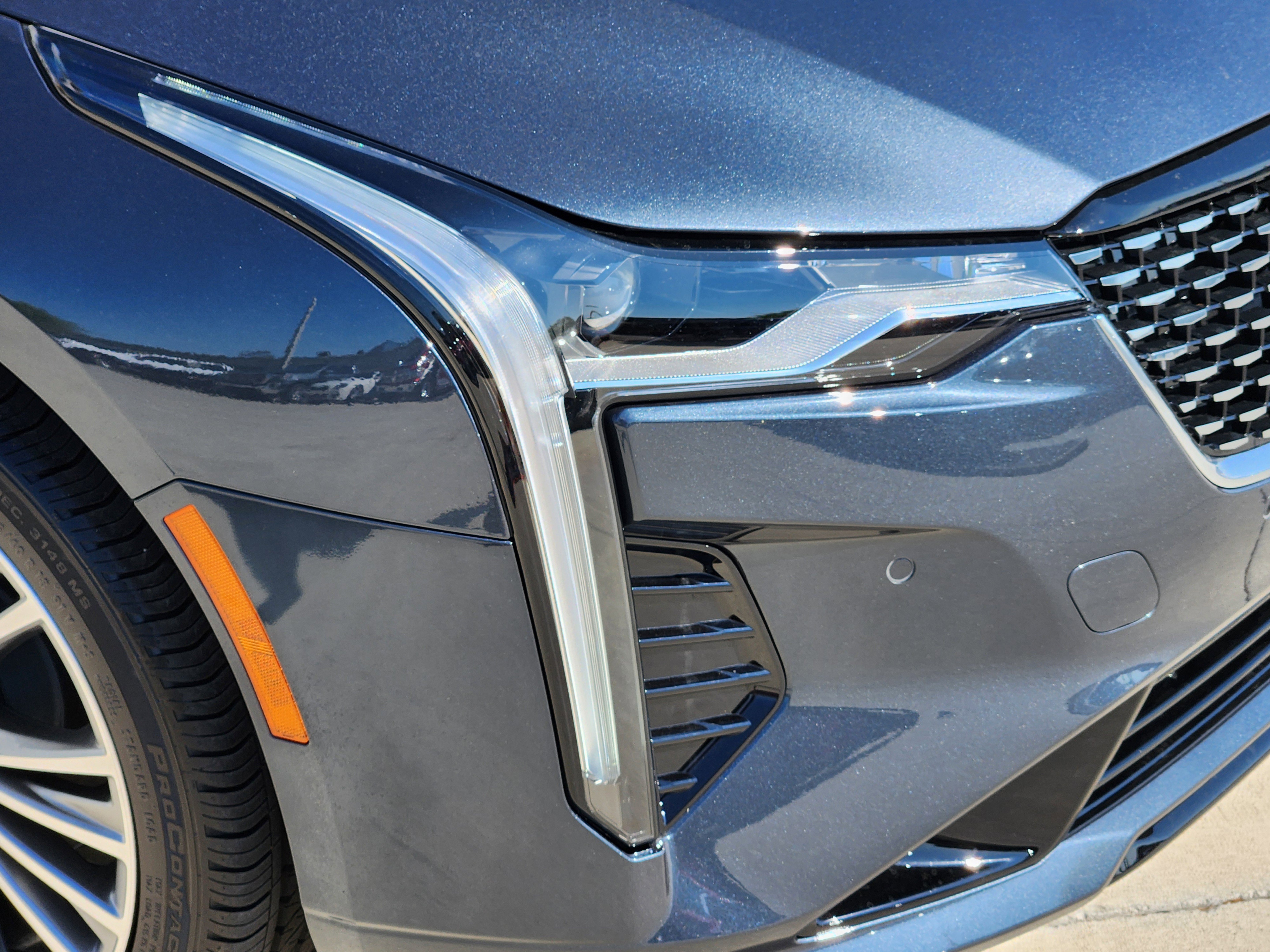 New 2025 Cadillac CT4 Premium Luxury RWD image 9