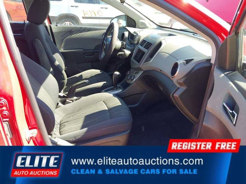Used 2015 Chevrolet Sonic LT FWD image 9