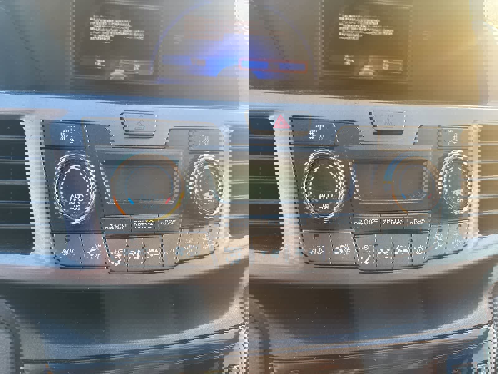 Used 2014 Honda Odyssey EX-L image 25