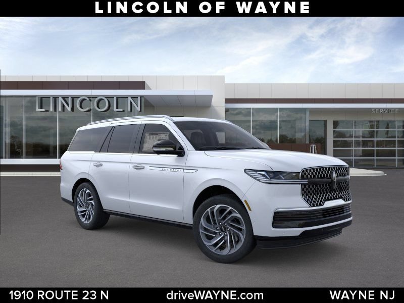 New 2026 Lincoln Navigator Reserve AWD/4WD image 8