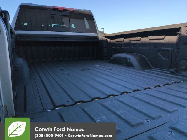 Used 2024 GMC Sierra 2500 AT4 w/ Technology Package AWD/4WD image 30