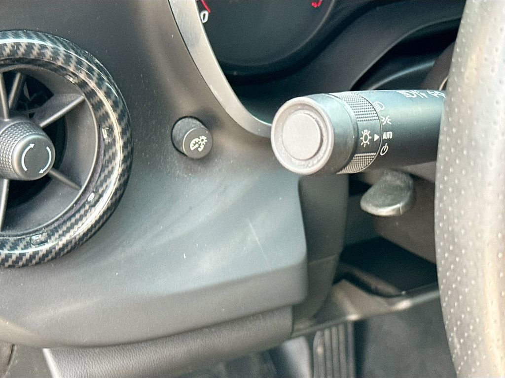 Used 2017 Chevrolet Camaro SS image 10