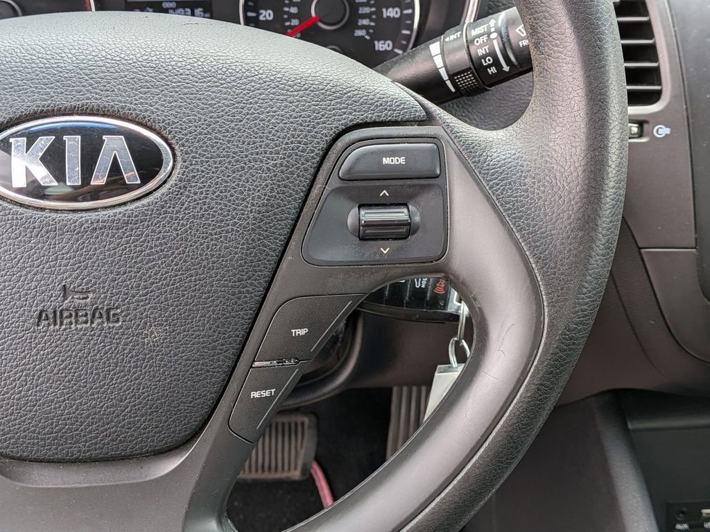 Used 2017 Kia Forte LX FWD image 20