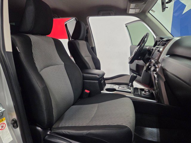 Used 2017 Toyota 4Runner SR5 image 61