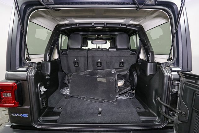 Used 2021 Jeep Wrangler Unlimited Sahara w/ Cold Weather Group image 12