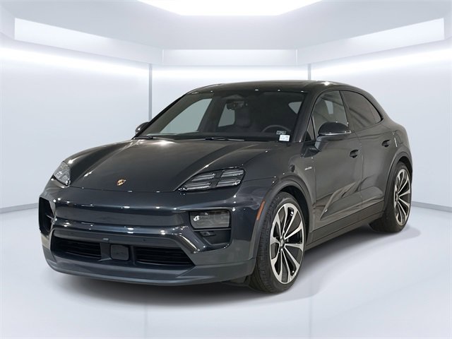 New 2025 Porsche Macan 4 Electric image 1