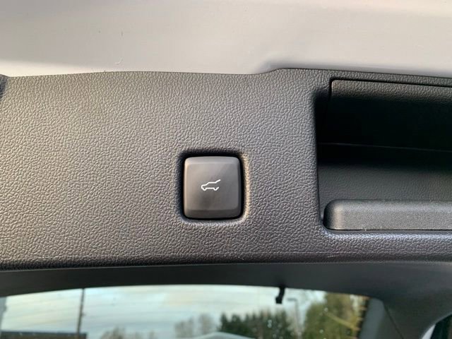 Certified 2025 Ford Escape ST-Line Elite w/ Tech Pack #1 image 7